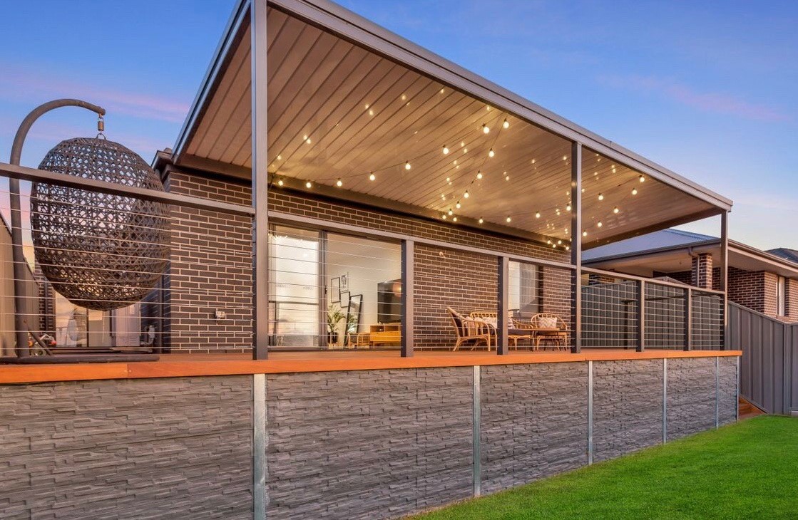 A modern reverse pitch skillion verandah with a sleek Colorbond roof, designed for a spacious outdoor patio in Seaford, South Australia.